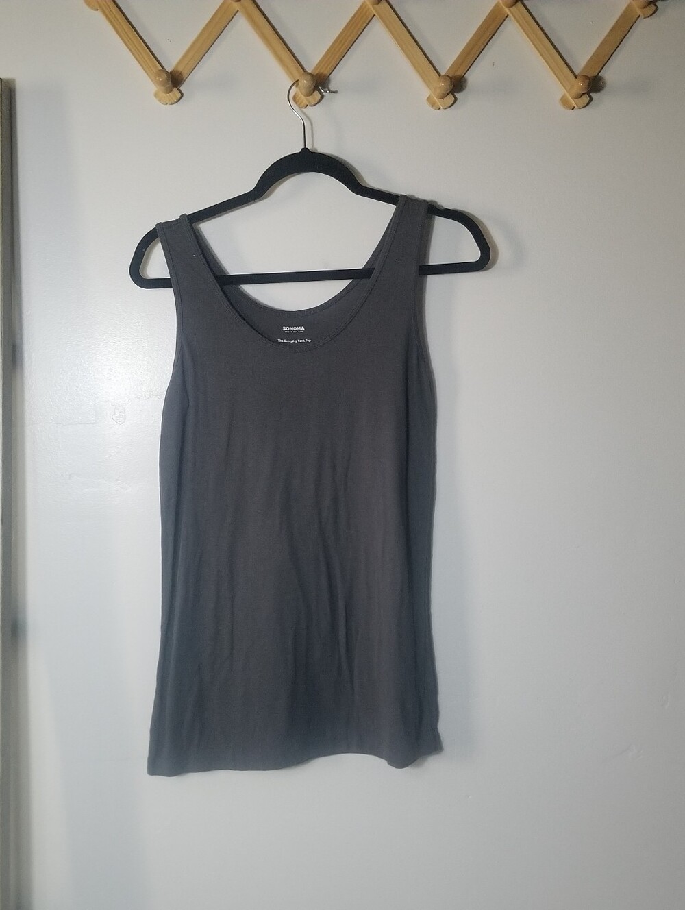 SONOMA WOMEN'S GRAY THE EVERYDAY TANK TOP SIZE LARGE